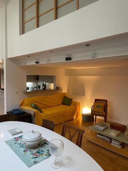 Loft On A Garden, Charm & Calm And Elegant Apartment *